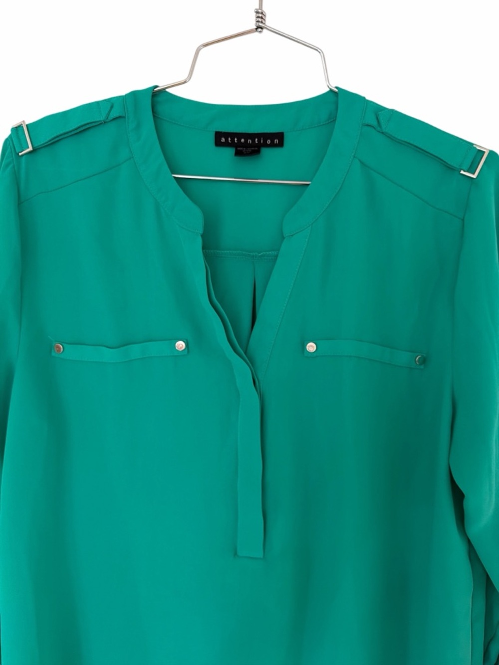 Attention Green Blouse Size Medium Roll Tab Sleeve V-Neck Work Office Top - Picture 6 of 7